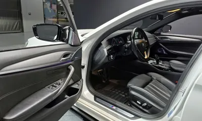 BMW 5-Series 2017, 90292 км, за 15203.61 USD - фото 11