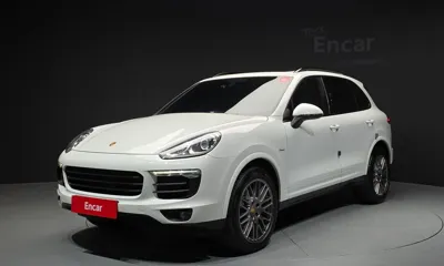 Porsche Cayenne · 2017 год