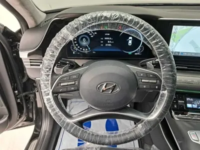 Hyundai Grandeur 2022, 60282 км, за 15628.05 USD - фото 7