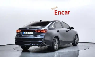Kia K3 2022, 61567 км, за 12143.89 USD