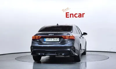 Kia K3 2022, 61567 км, за 12143.89 USD