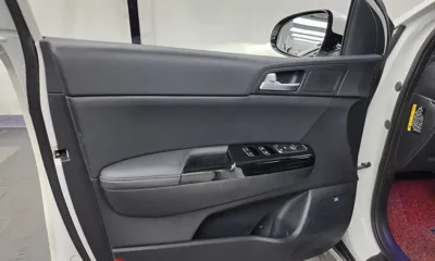 Kia Sportage 2020, 68663 км, за 12996.75 USD - фото 24