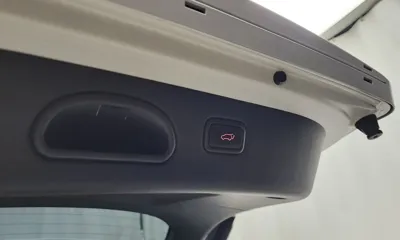 Kia Sportage 2020, 68663 км, за 12996.75 USD - фото 32