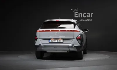Hyundai Kona 2023, 59506 км, за 14106.48 USD - фото 4