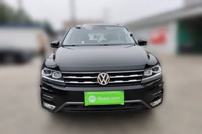 Volkswagen Tiguan L 2019, 89000 км, за 11908 USD