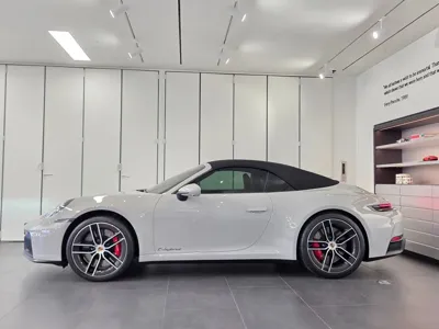 Porsche 911 2025, 3036 км, за 172640.15 USD - фото 6