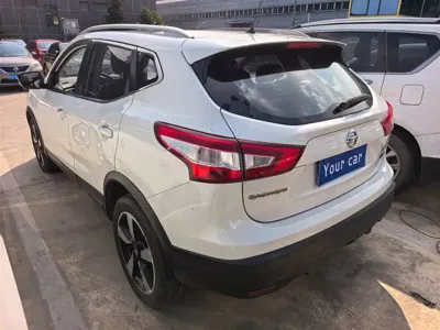 Nissan Qashqai 2016, 82000 км, за 5561.99 USD