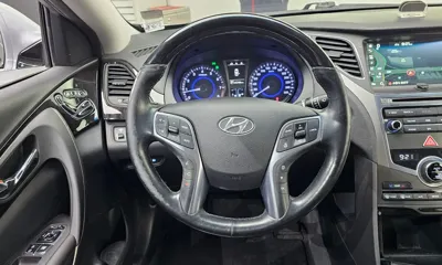 Hyundai Grandeur 2015, 125788 км, за 4172.18 USD - фото 13