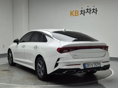 Kia K5 2022, 87910 км, за 10108.97 USD