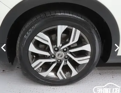 KG_Mobility_Ssangyong TIBOLI 2019, 44415 км, за 7166.13 USD