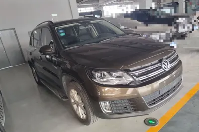 Volkswagen Tiguan 2017, 80100 км, за 8650 USD