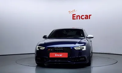 Audi S5 2014, 200992 км, за 12936.35 USD