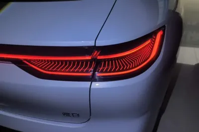 Geely Galaxy E8 2025, 6300 км, за 22476 USD - фото 9
