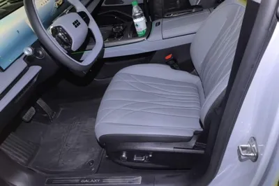 Geely Galaxy E8 2025, 6300 км, за 22476 USD - фото 17