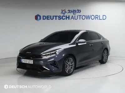 Kia K3 2024, 7300 км, за 14716.41 USD