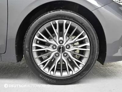 Kia K3 2024, 7300 км, за 14716.41 USD