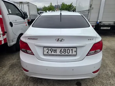 Hyundai Accent 2017, 184364 км, за 2537.08 USD