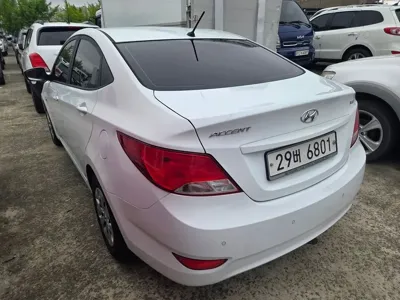 Hyundai Accent 2017, 184364 км, за 2537.08 USD