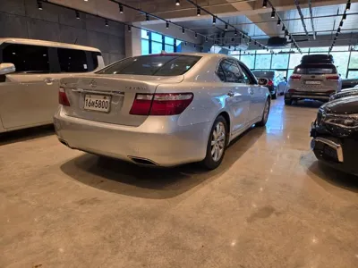 Lexus LS 2009, 147750 км, за 4030.42 USD