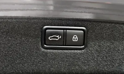 Genesis G80 2017, 75800 км, за 12884.04 USD - фото 20