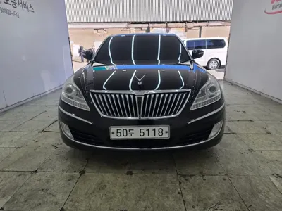 Hyundai Equus 2010, 180446 км, за 2781.45 USD
