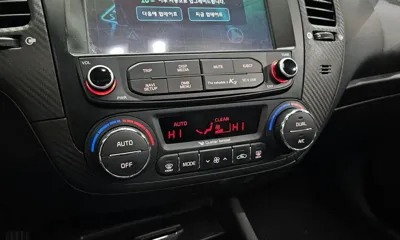 Kia K3 2014, 106859 км, за 3544.7 USD - фото 15