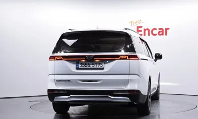 Kia Canival 2021, 147797 км, за 17112.65 USD
