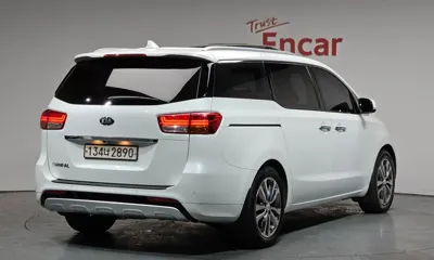 Kia Canival 2018, 141473 км, за 8461.14 USD