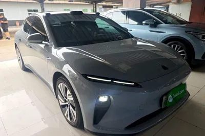 Nio ET5 2022, 45800 км, за 26611 USD