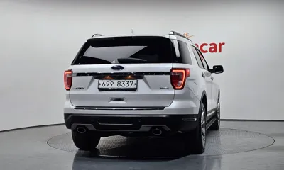 Ford Explorer 2019, 115215 км, за 11105.24 USD