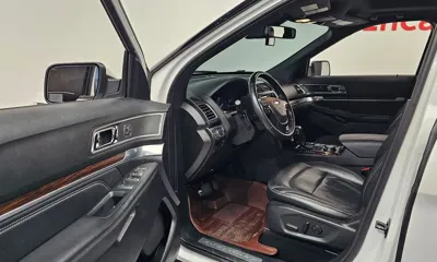 Ford Explorer 2019, 115215 км, за 11105.24 USD - фото 10