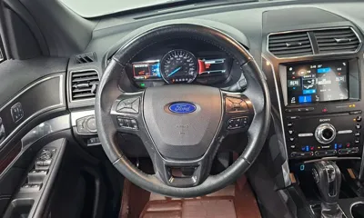 Ford Explorer 2019, 115215 км, за 11105.24 USD - фото 12