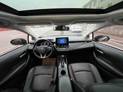 Toyota Corolla 2020, 50000 км, за 6341.7 USD - фото 12