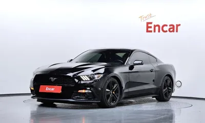 Ford Mustang · 2016 год