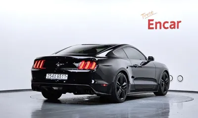 Ford Mustang 2016, 122668 км, за 9237.58 USD