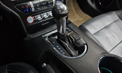 Ford Mustang 2016, 122668 км, за 9230.97 USD - фото 9