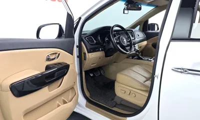 Kia Canival 2017, 115256 км, за 8467.9 USD - фото 10