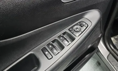 Hyundai Santafe 2019, 80731 км, за 11004.75 USD - фото 12
