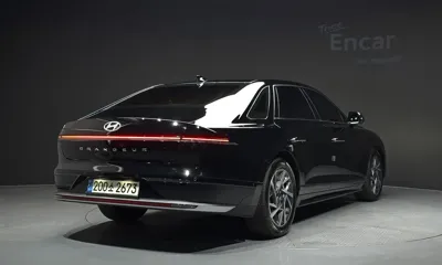 Hyundai Grandeur 2023, 58241 км, за 17517.2 USD
