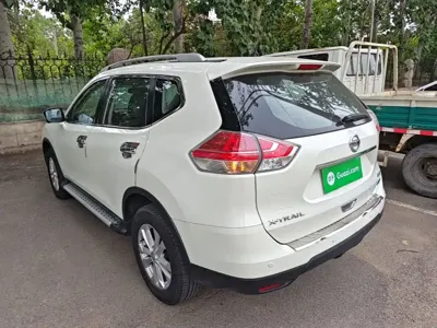 Nissan X-Trail 2015, 131900 км, за 6018.13 USD
