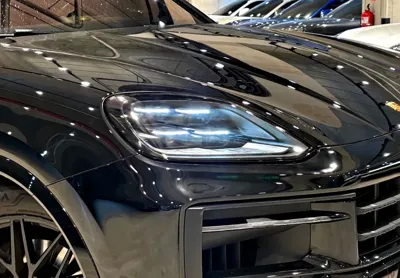 Porsche Cayenne 2024, 16500 км, за 95628.5 USD