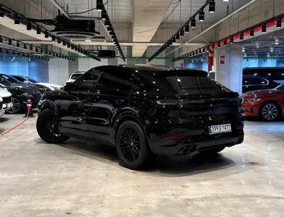 Porsche Cayenne 2024, 16500 км, за 95628.5 USD