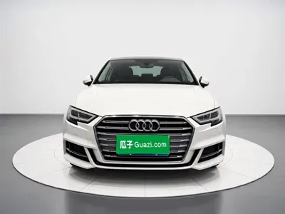 Audi A3 2021, 22700 км, за 10491.26 USD