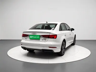 Audi A3 2021, 22700 км, за 10491.26 USD