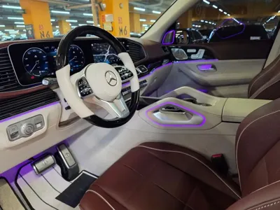 Mercedes-Benz GLS-Class 2023, 5000 км, за 149515.65 USD - фото 10