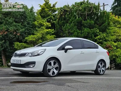 Kia Pride 2012, 117936 км, за 2593.77 USD