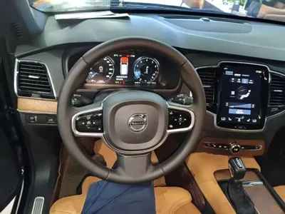 Volvo XC90 2017, 121199 км, за 21479.19 USD - фото 11