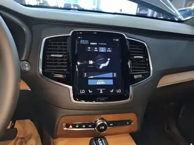 Volvo XC90 2017, 121199 км, за 21479.19 USD - фото 13