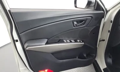 KG_Mobility_Ssangyong TIBOLI 2016, 43932 км, за 6514.66 USD - фото 24