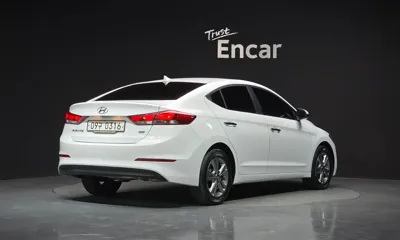 Hyundai Avante 2017, 6577 км, за 6825.71 USD - фото 2